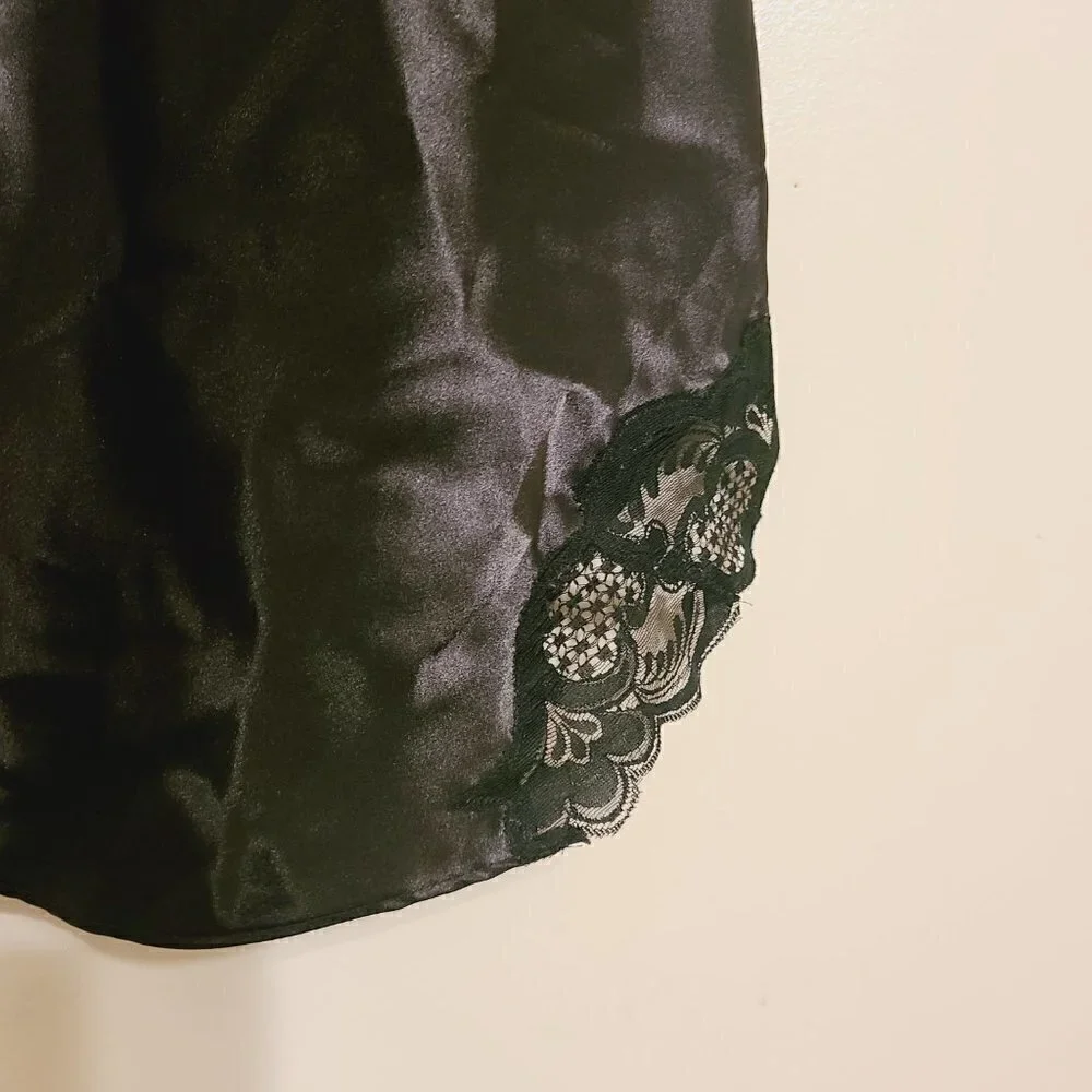 Delicates | Vintage Black Nylon Lace Chemise or Slip (Size Medium)